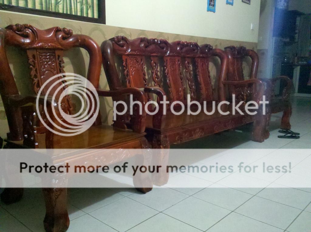 Cần bán bộ bàn ghế .