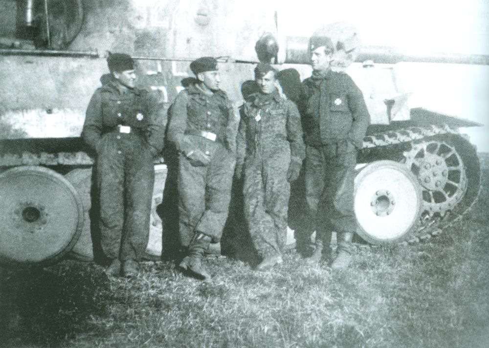 Scale_24_small.jpg